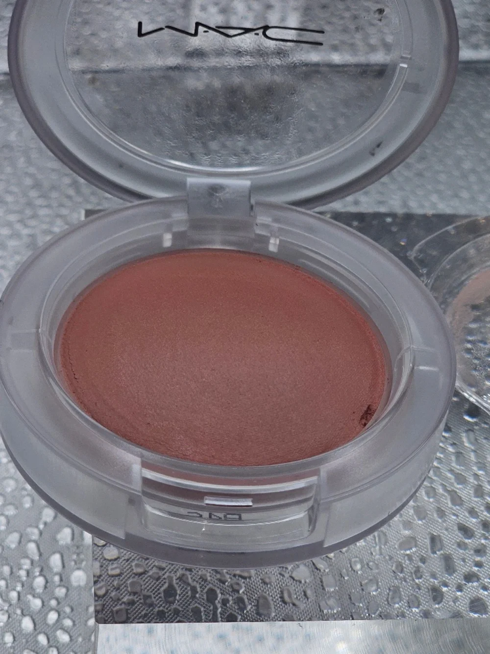 MAC Cosmetics Glow Play Cushion Blush - BLUSH PLEASE